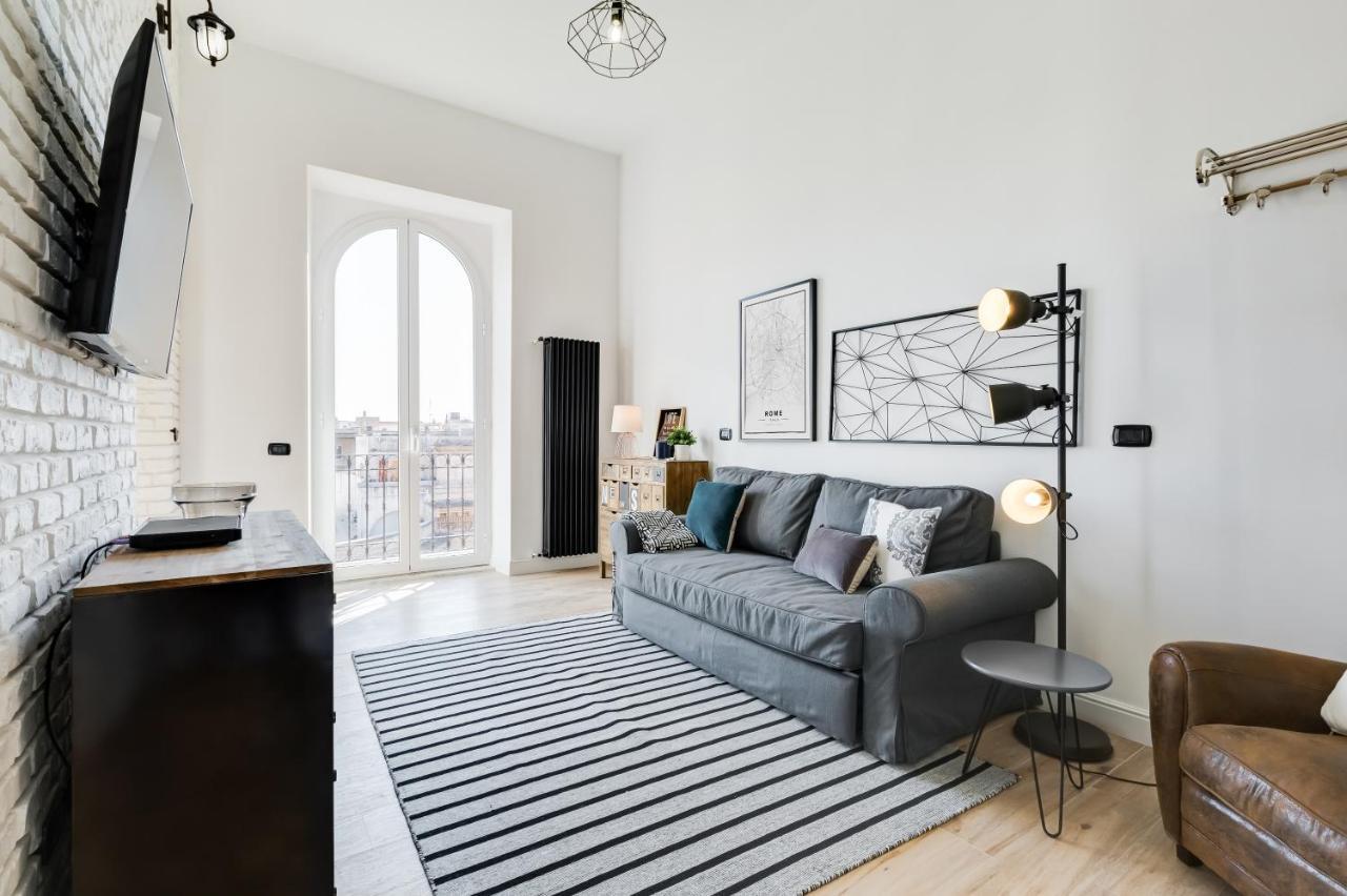 Bmga L Glam Industrial 3-Bed Apartment In Termini Řím Exteriér fotografie