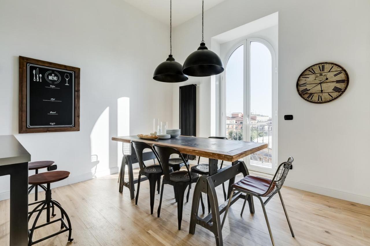 Bmga L Glam Industrial 3-Bed Apartment In Termini Řím Exteriér fotografie