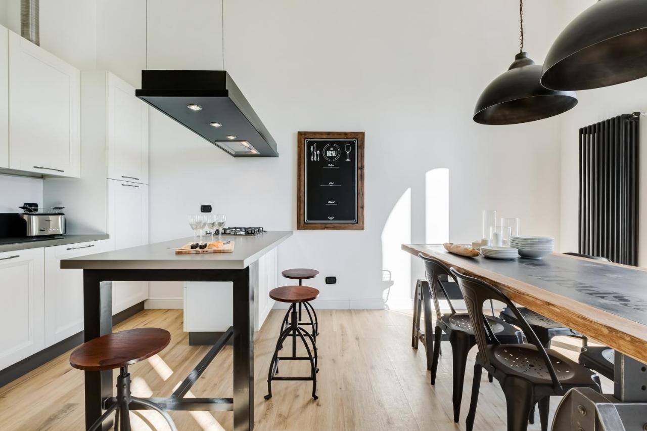 Bmga L Glam Industrial 3-Bed Apartment In Termini Řím Exteriér fotografie