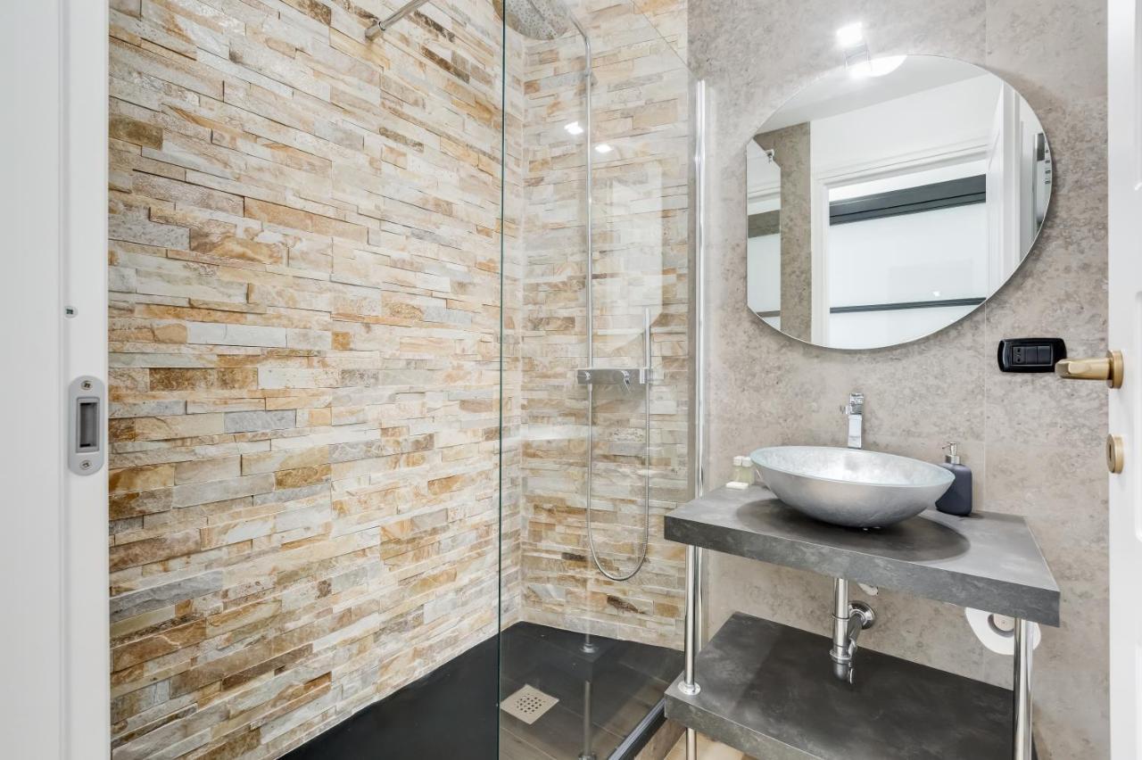 Bmga L Glam Industrial 3-Bed Apartment In Termini Řím Exteriér fotografie