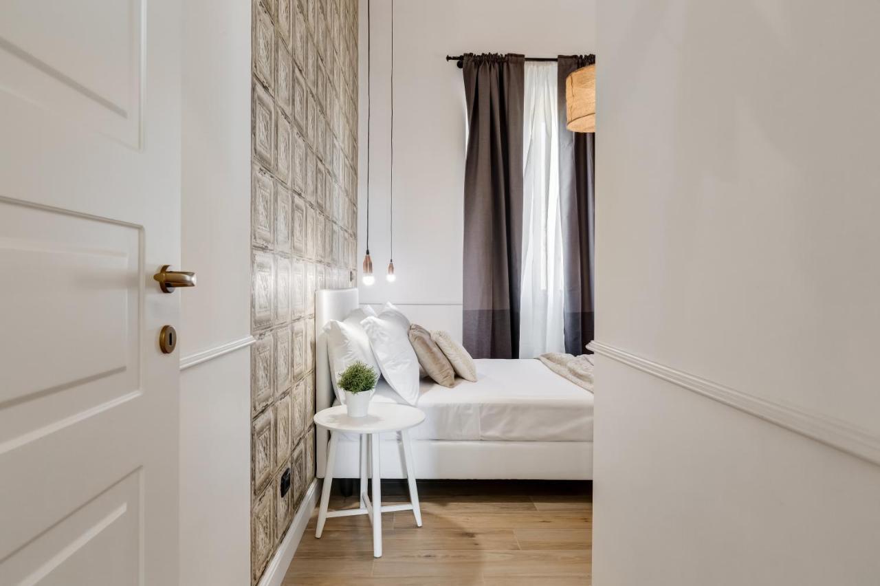 Bmga L Glam Industrial 3-Bed Apartment In Termini Řím Exteriér fotografie