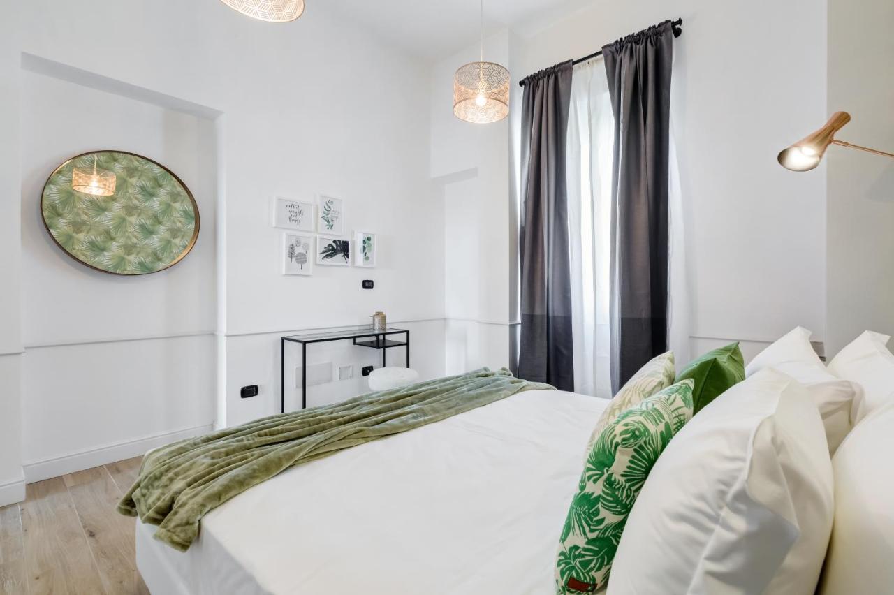 Bmga L Glam Industrial 3-Bed Apartment In Termini Řím Exteriér fotografie